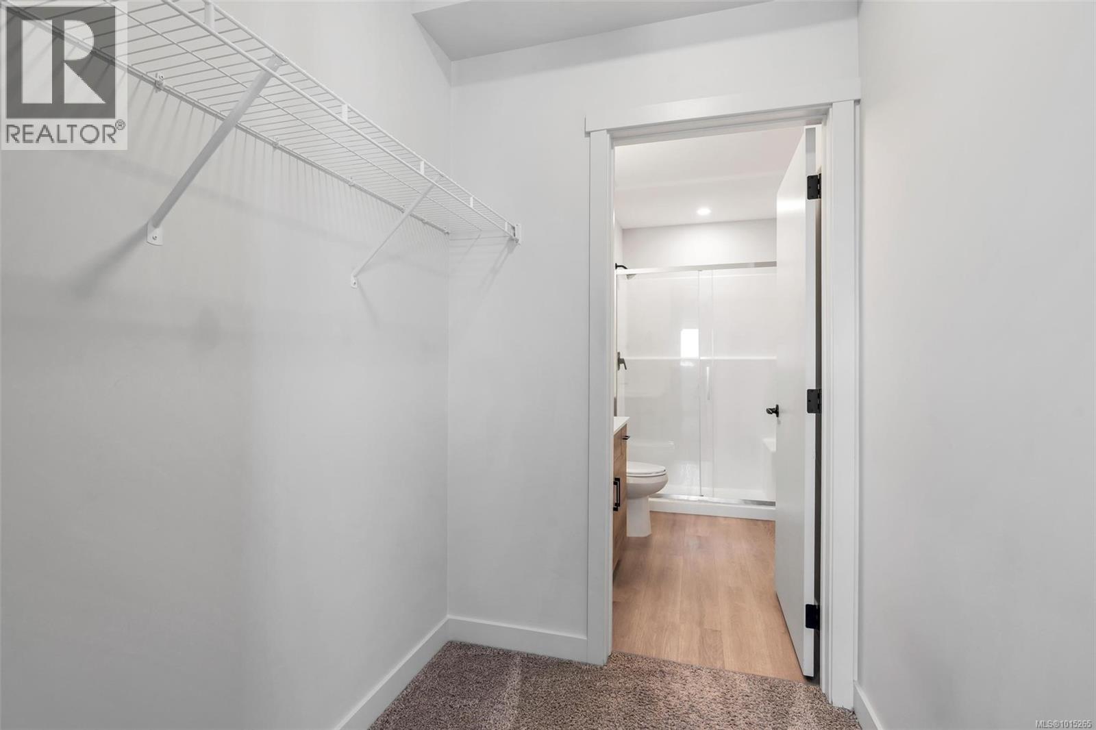 612 2465 Gateway Road, Langford