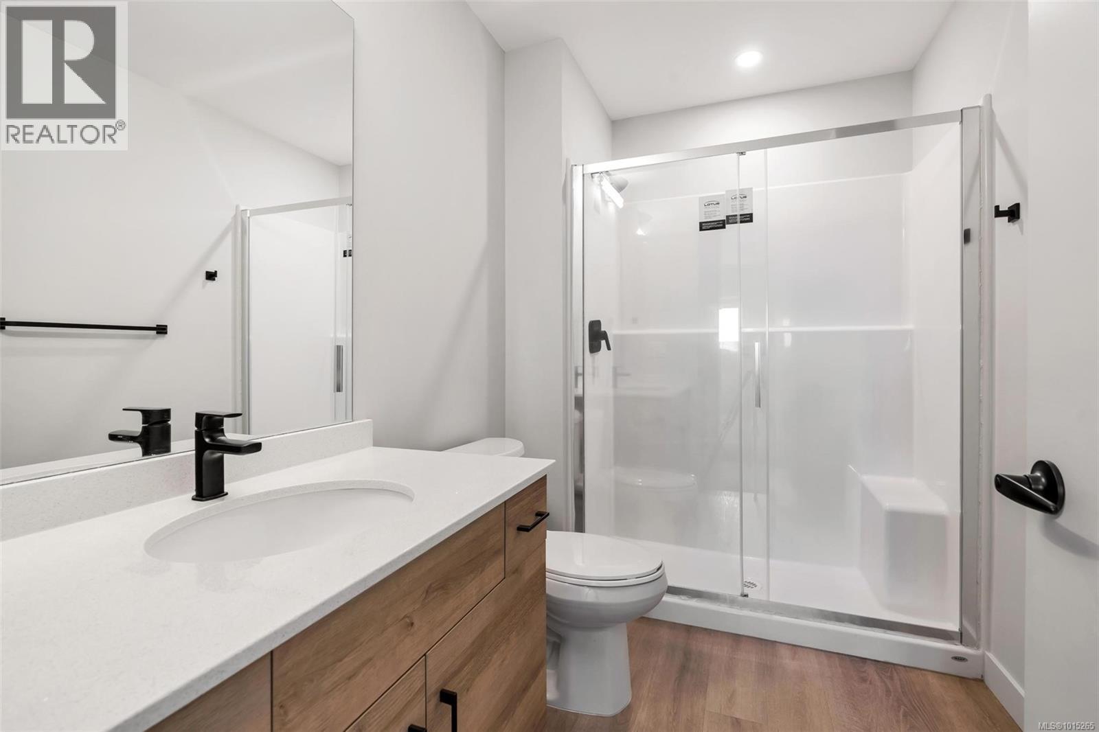 612 2465 Gateway Road, Langford