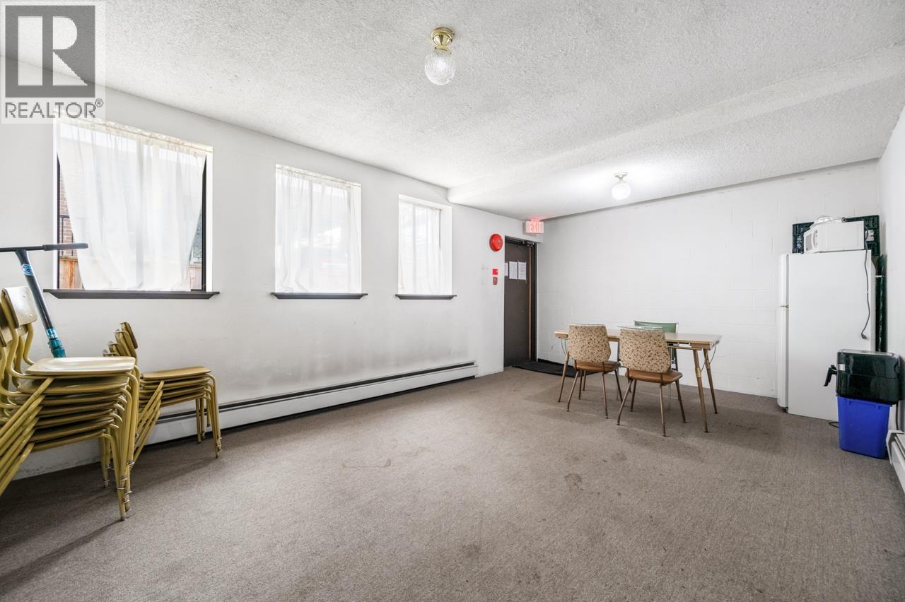 203 2425 SHAUGHNESSY STREET, Port Coquitlam