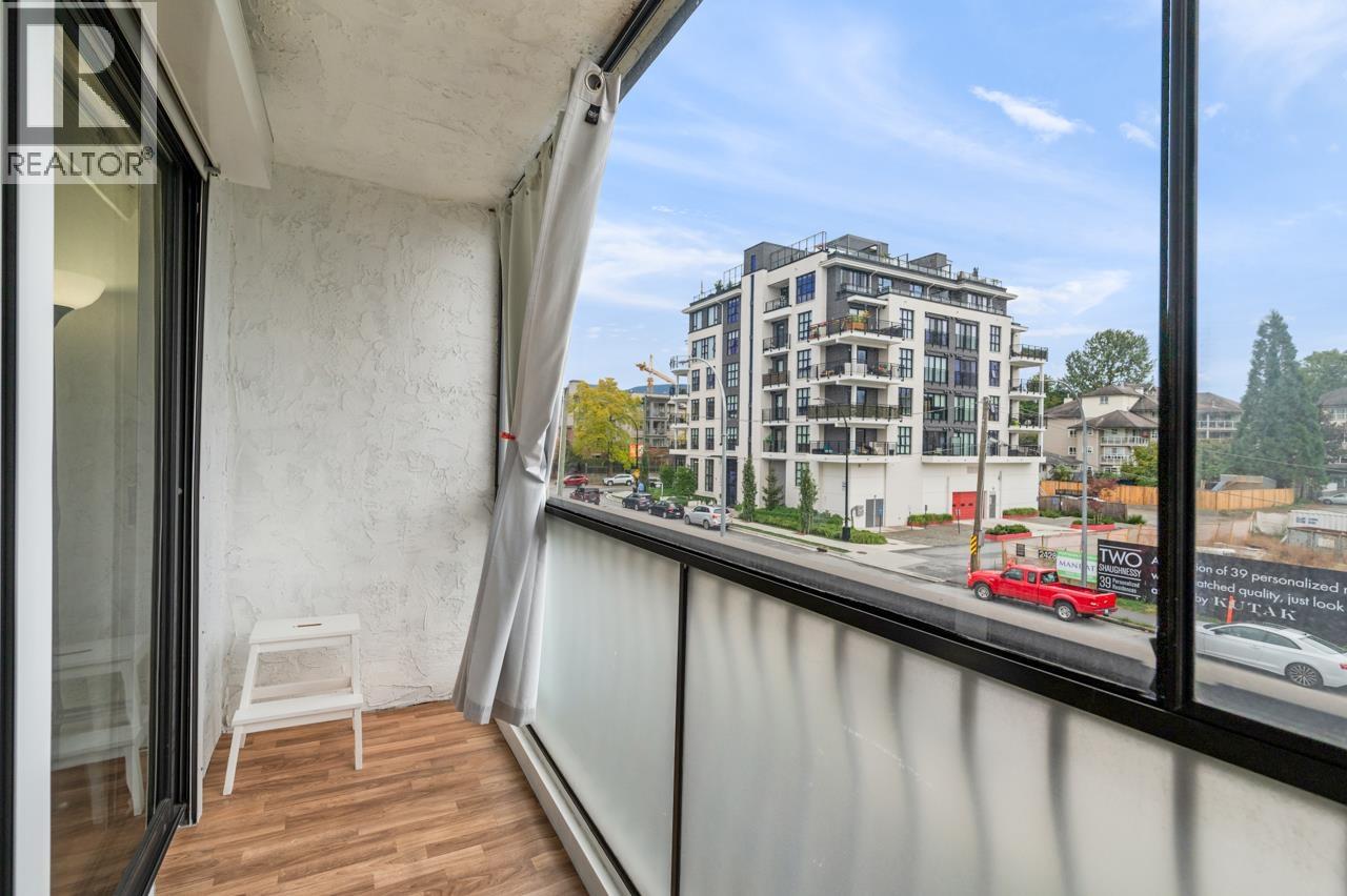 203 2425 SHAUGHNESSY STREET, Port Coquitlam
