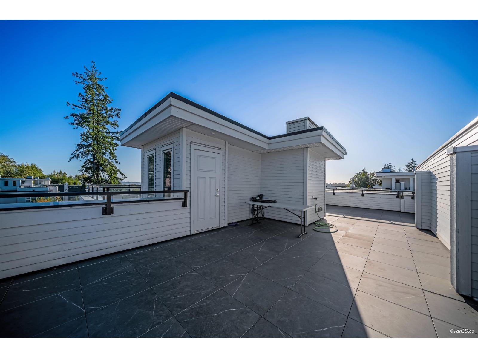 216 2277 OAK MEADOWS DRIVE, Surrey