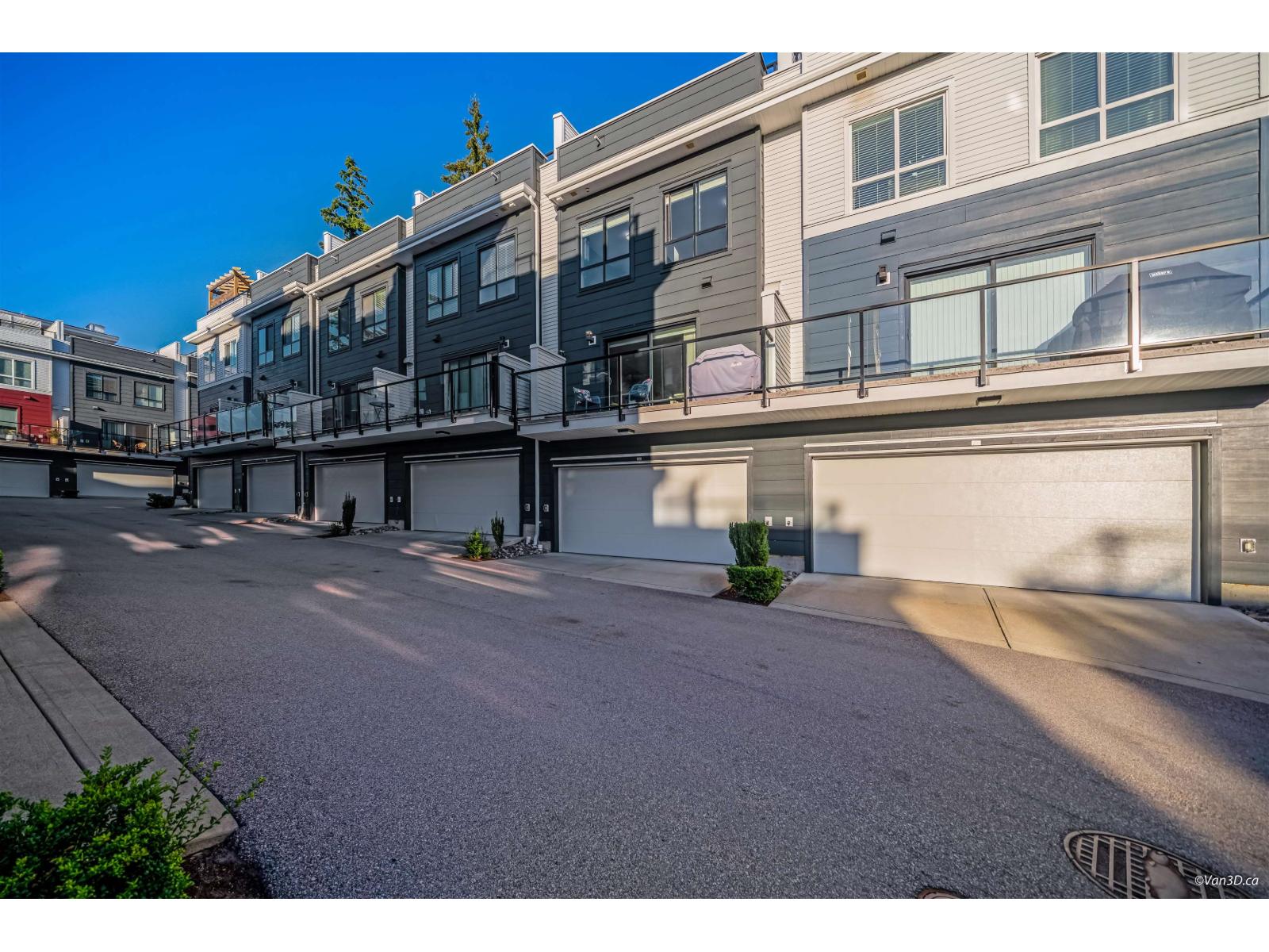 216 2277 OAK MEADOWS DRIVE, Surrey
