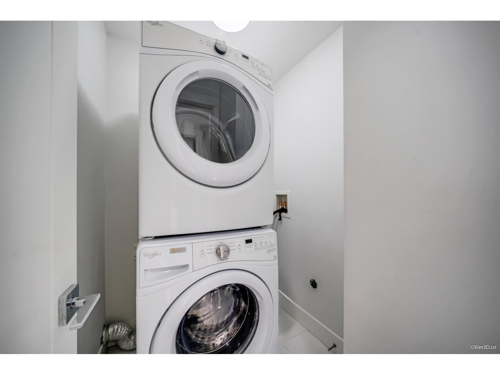 216 2277 OAK MEADOWS DRIVE, Surrey