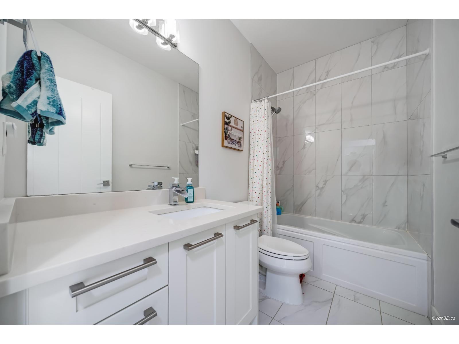 216 2277 OAK MEADOWS DRIVE, Surrey