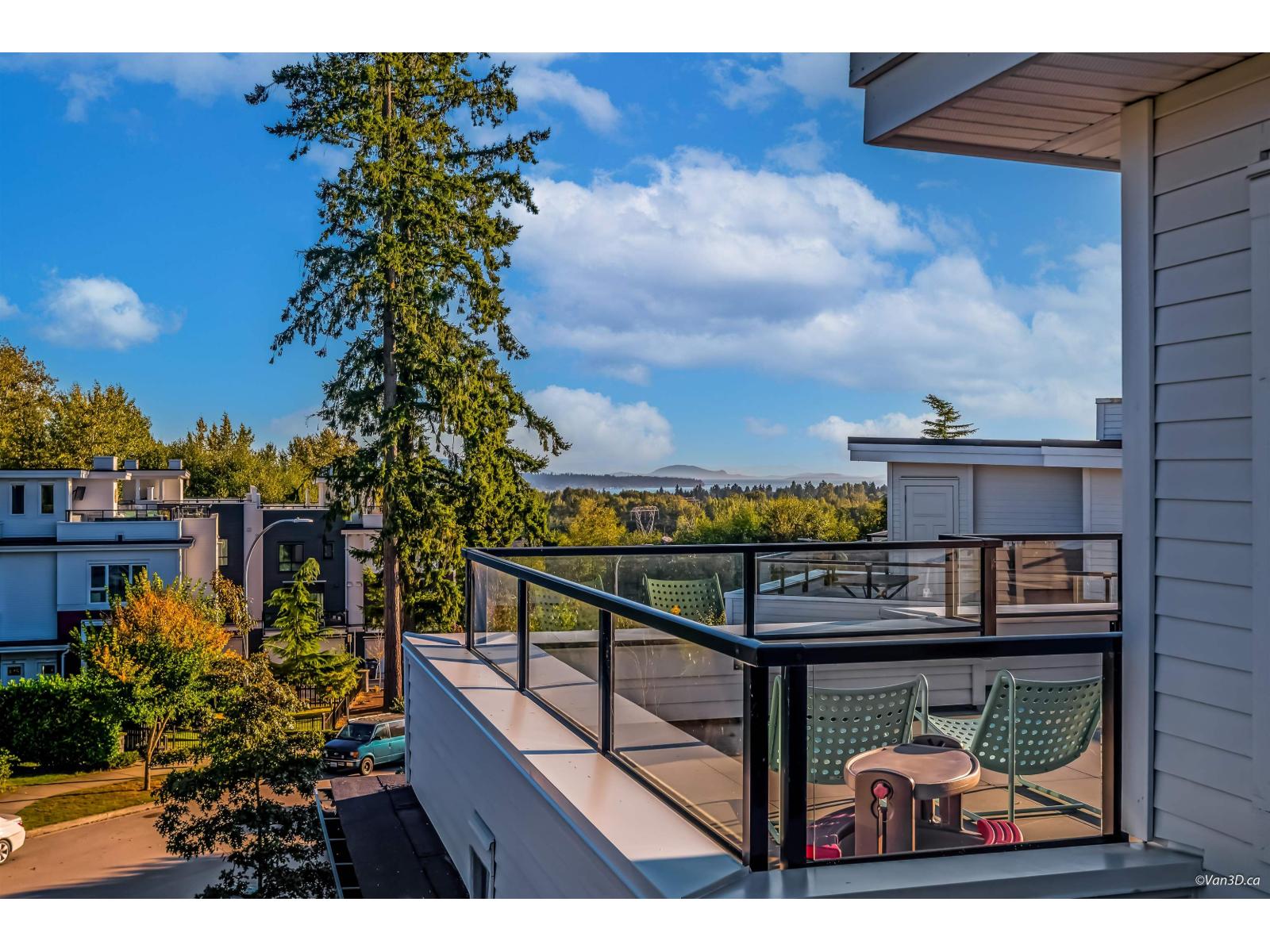 216 2277 OAK MEADOWS DRIVE, Surrey