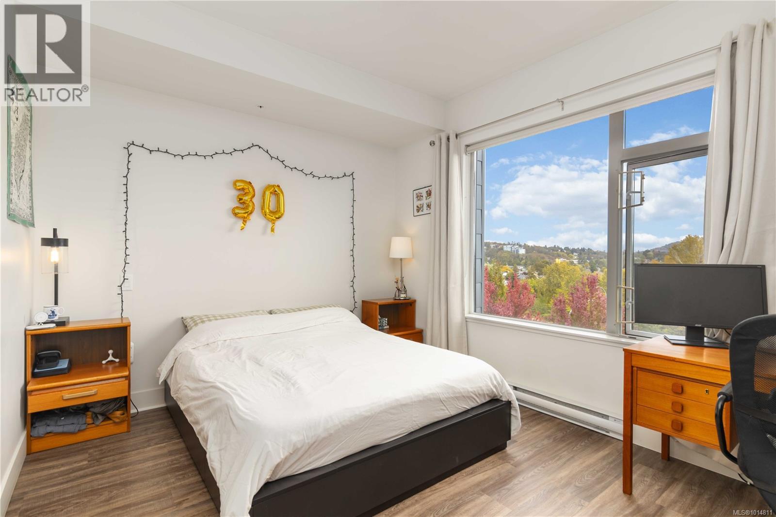 309 3815 Rowland Ave, Saanich