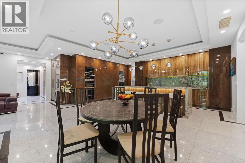558 GLENROSS ROAD, West Vancouver