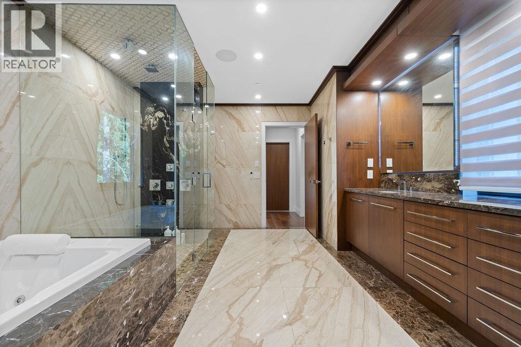 558 GLENROSS ROAD, West Vancouver