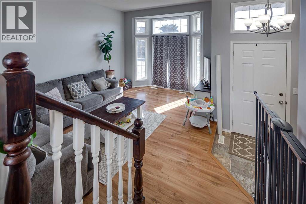 4 HARRISON Road, Sylvan Lake