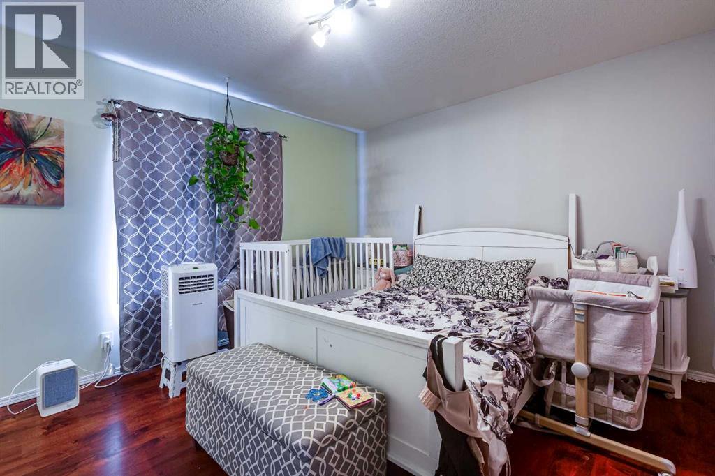 4 HARRISON Road, Sylvan Lake