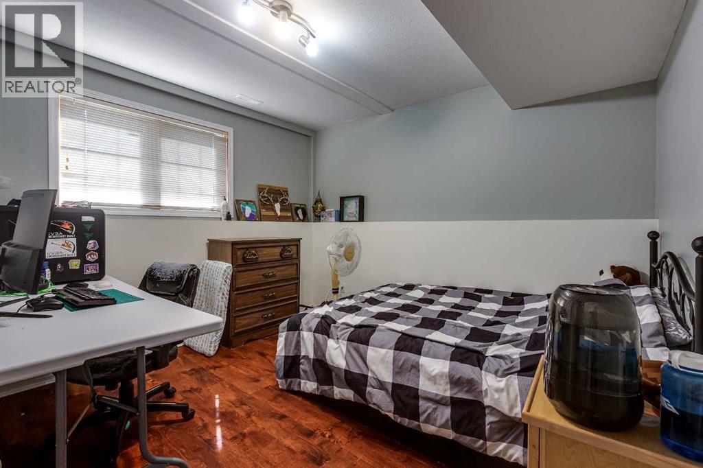 4 HARRISON Road, Sylvan Lake