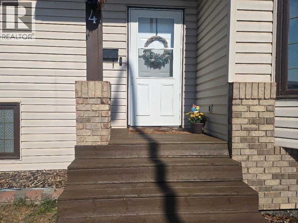 4 HARRISON Road, Sylvan Lake