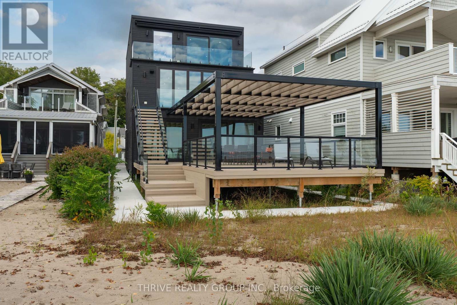 416 EDITH CAVELL BOULEVARD - Photo 4 of 39, Central Elgin (Port Stanley), Ontario