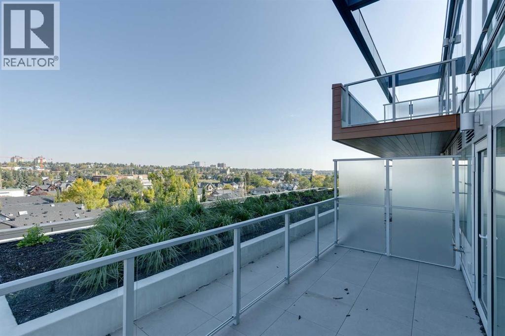 Single Family House for Sale in   A Street NW West Hillhurst Calgary 