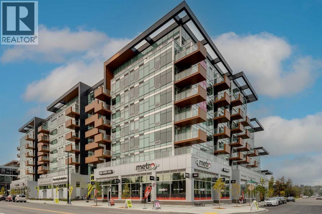 Single Family House for Sale in   A Street NW West Hillhurst Calgary 