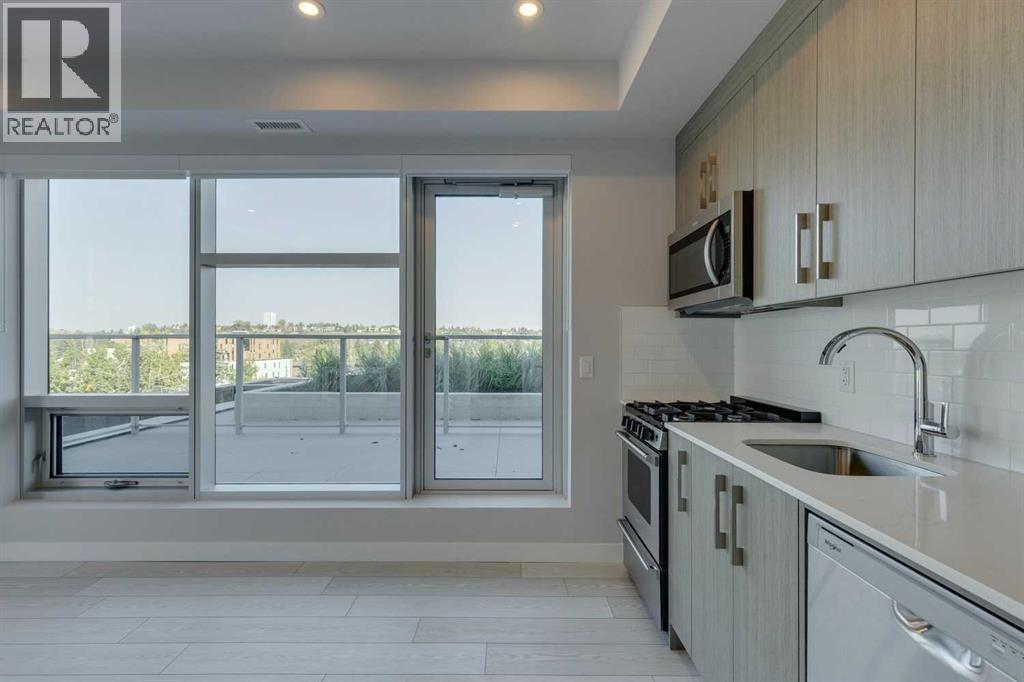 Single Family House for Sale in   A Street NW West Hillhurst Calgary 