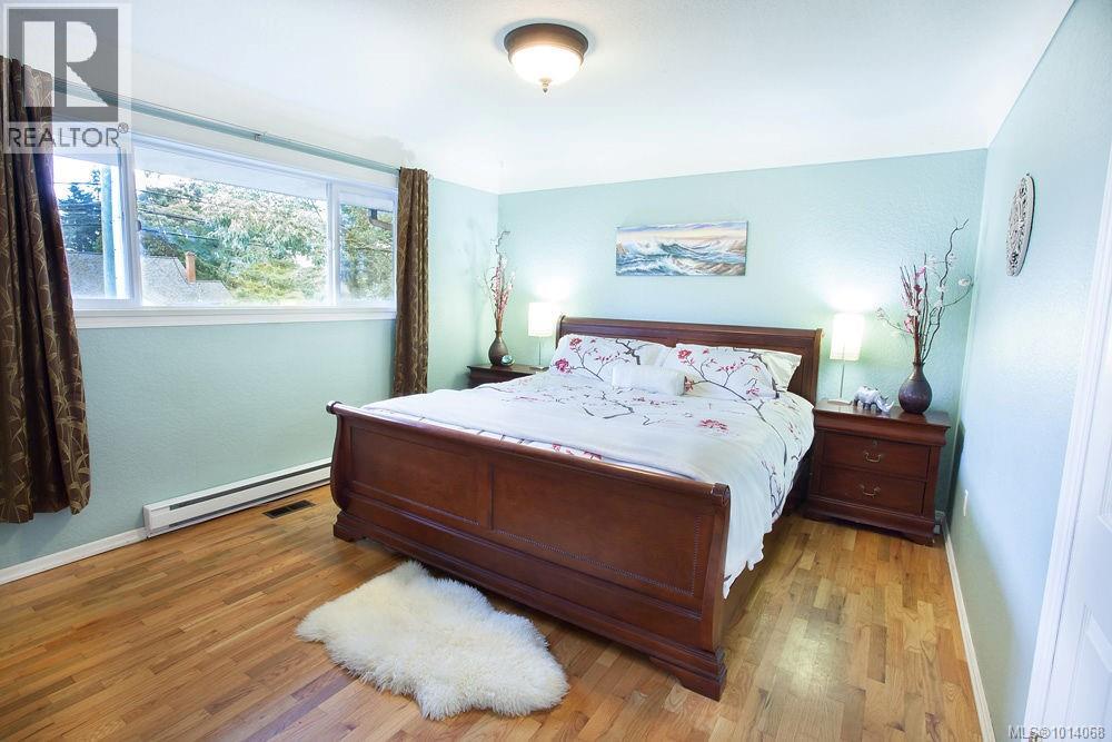 12 Jedburgh Rd, View Royal