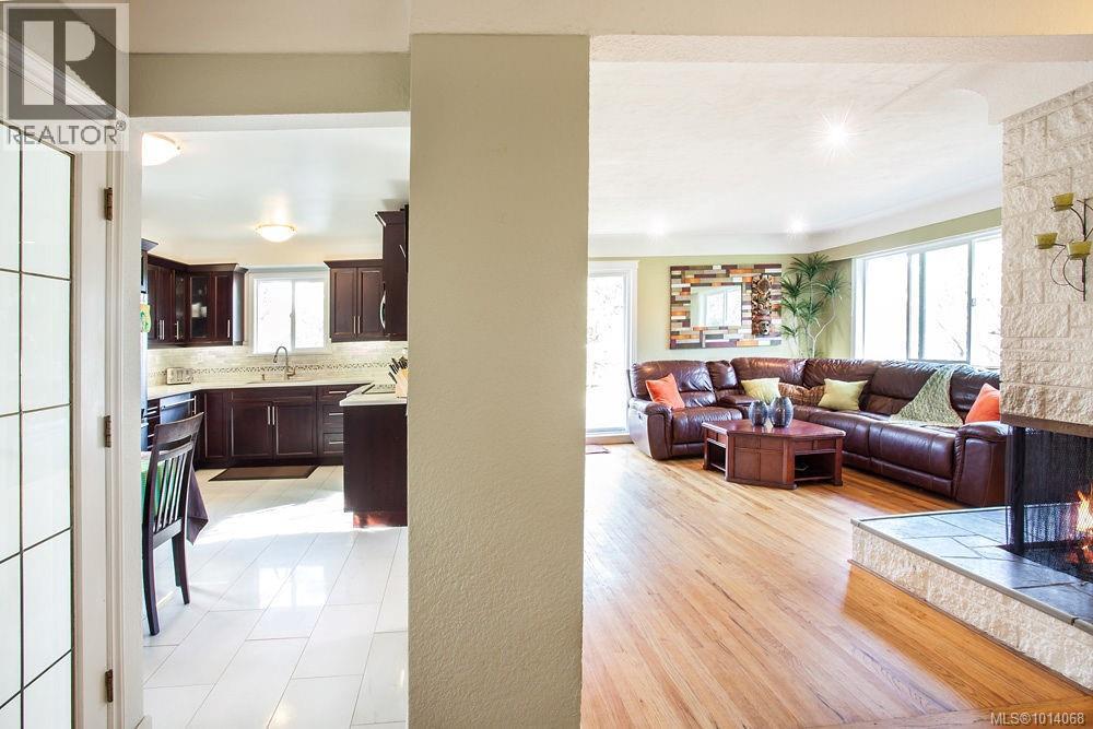 12 Jedburgh Rd, View Royal