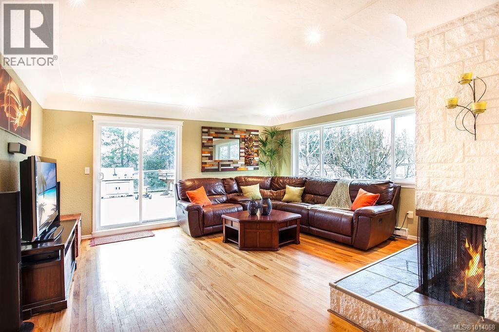 12 Jedburgh Rd, View Royal