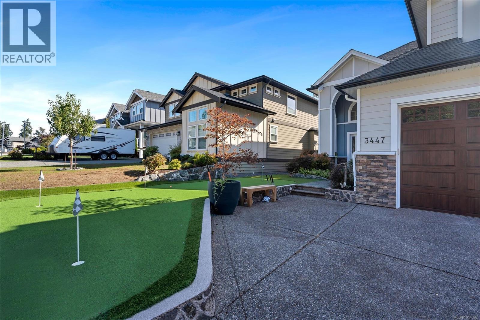 3447 Resolution Way, Colwood