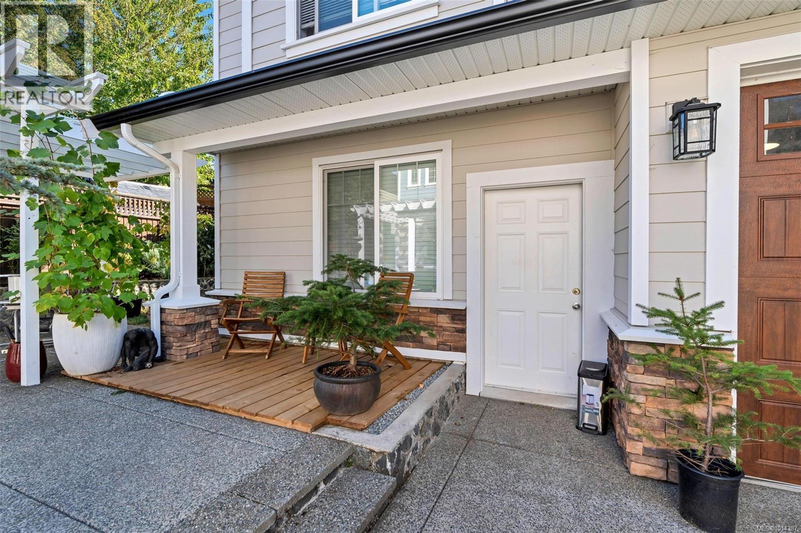  3447 Resolution Way, Colwood