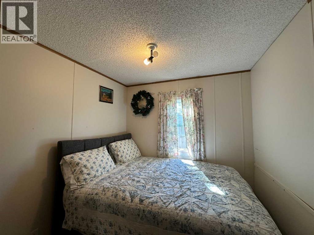 6205 54 Street, Ponoka