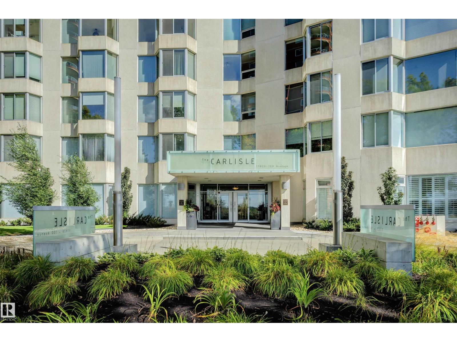 #102 11826 100 AV NW, Edmonton