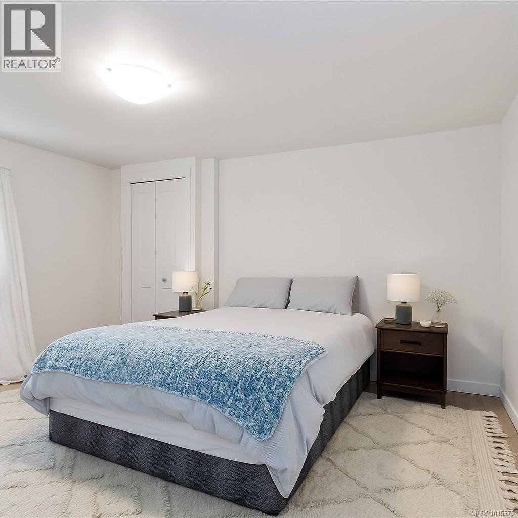  3700 Raymond Street South, Saanich