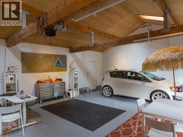 7987 TRAFFE ROAD, Powell River