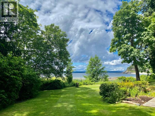 7987 TRAFFE ROAD, Powell River