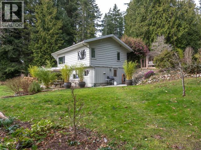 7987 TRAFFE ROAD, Powell River