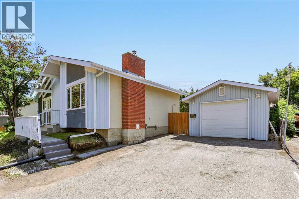 Single Family House Bungalow for Sale in  Olympia Drive SE Ogden Calgary 