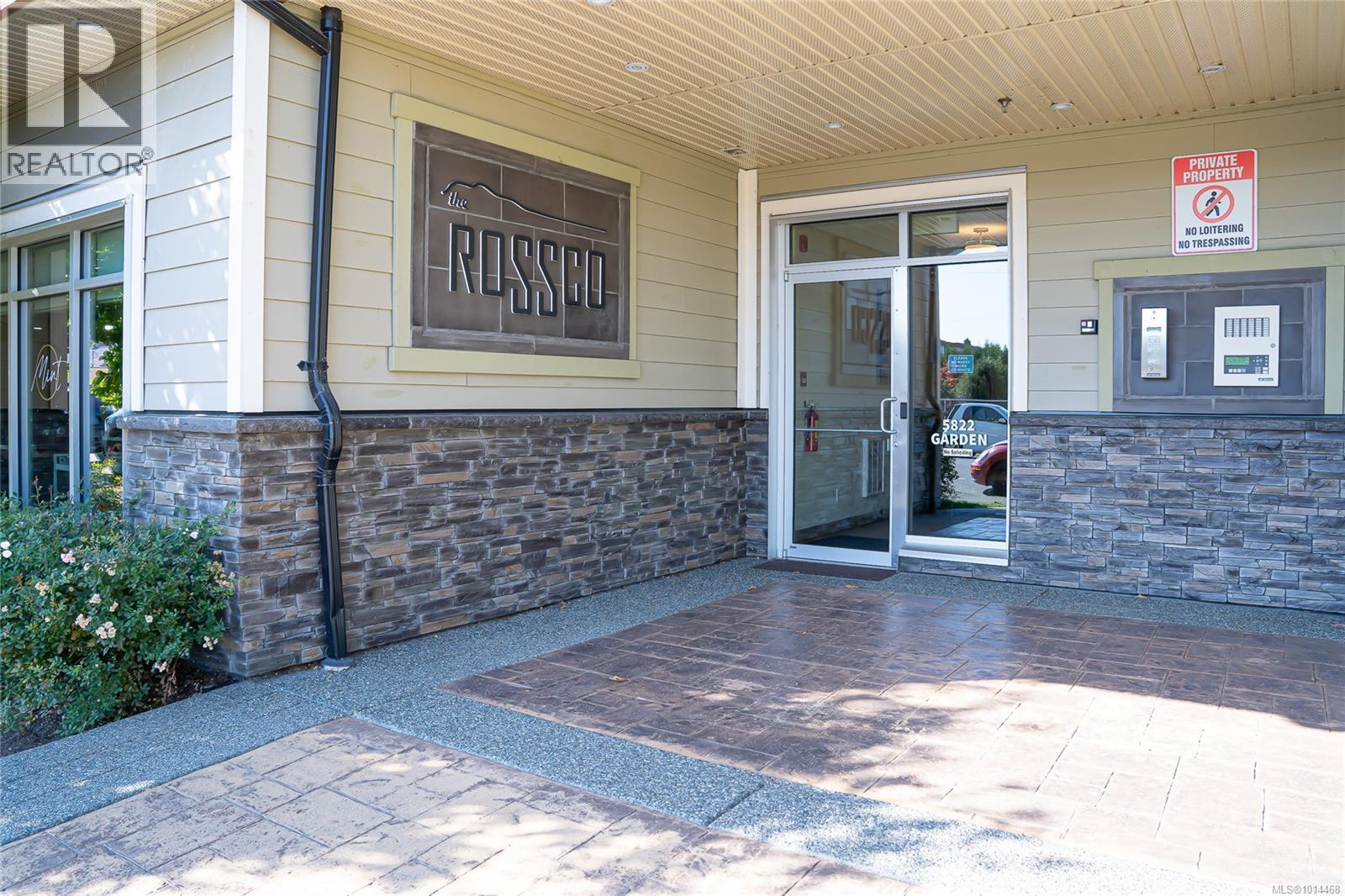 206 5822 Garden St, Duncan