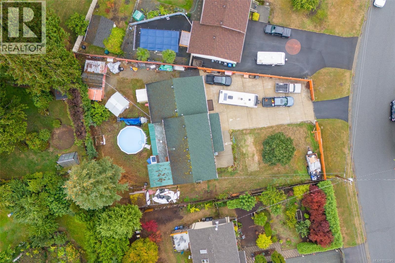 5886 Broadway Rd, Nanaimo
