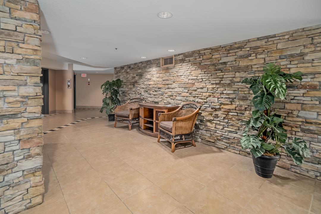 203 2700 MCCALLUM ROAD, Abbotsford