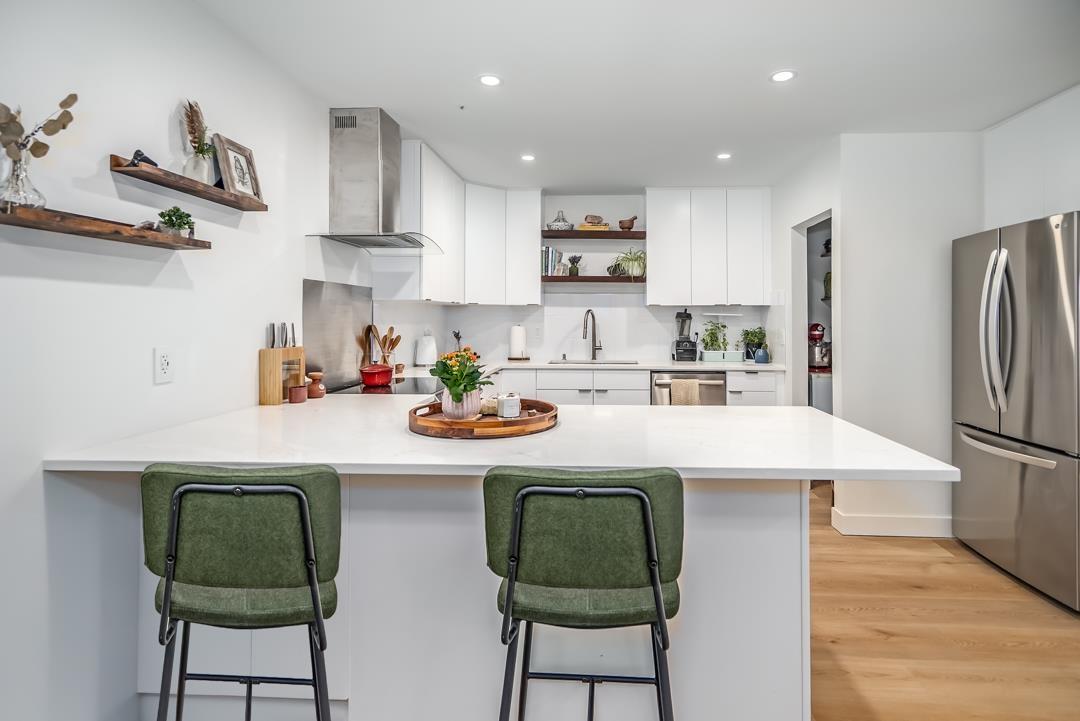 203 2700 MCCALLUM ROAD, Abbotsford