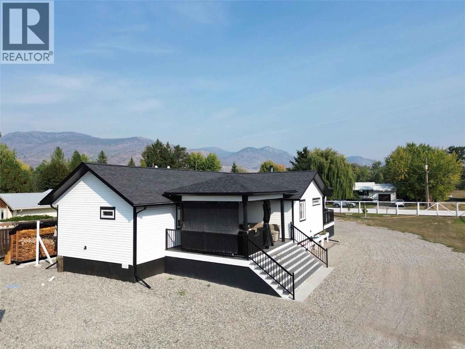 6135 12TH Street, Grand Forks