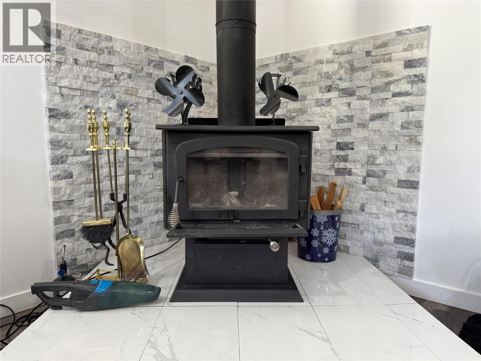 6135 12TH Street, Grand Forks