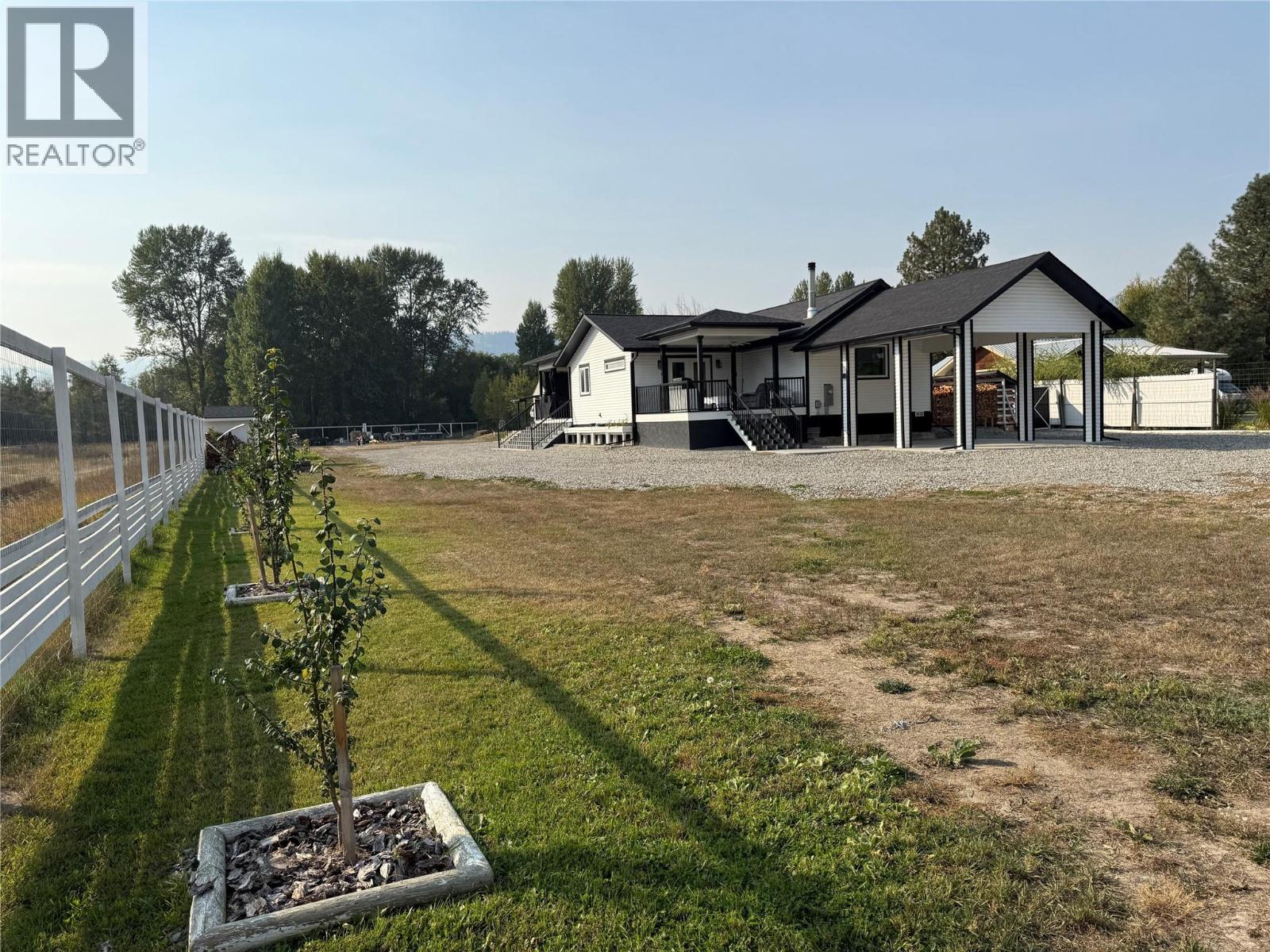 6135 12TH Street, Grand Forks