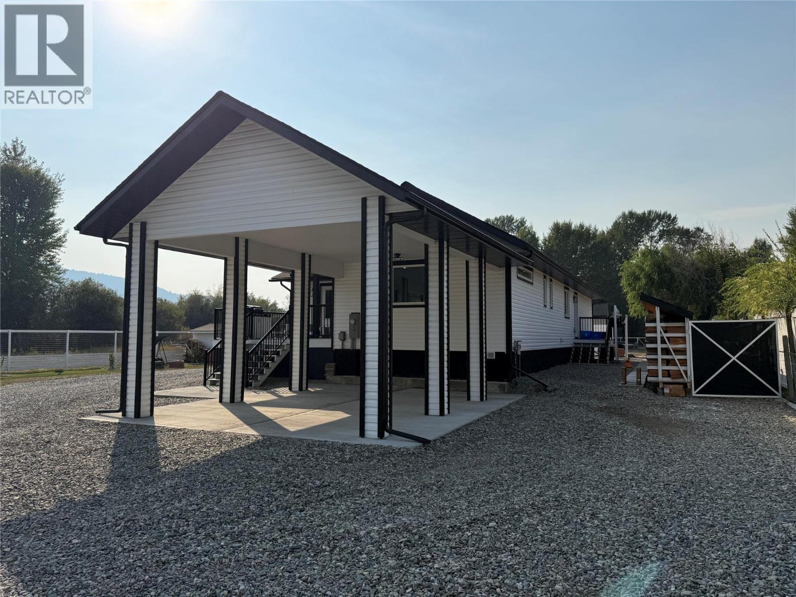 6135 12TH Street, Grand Forks