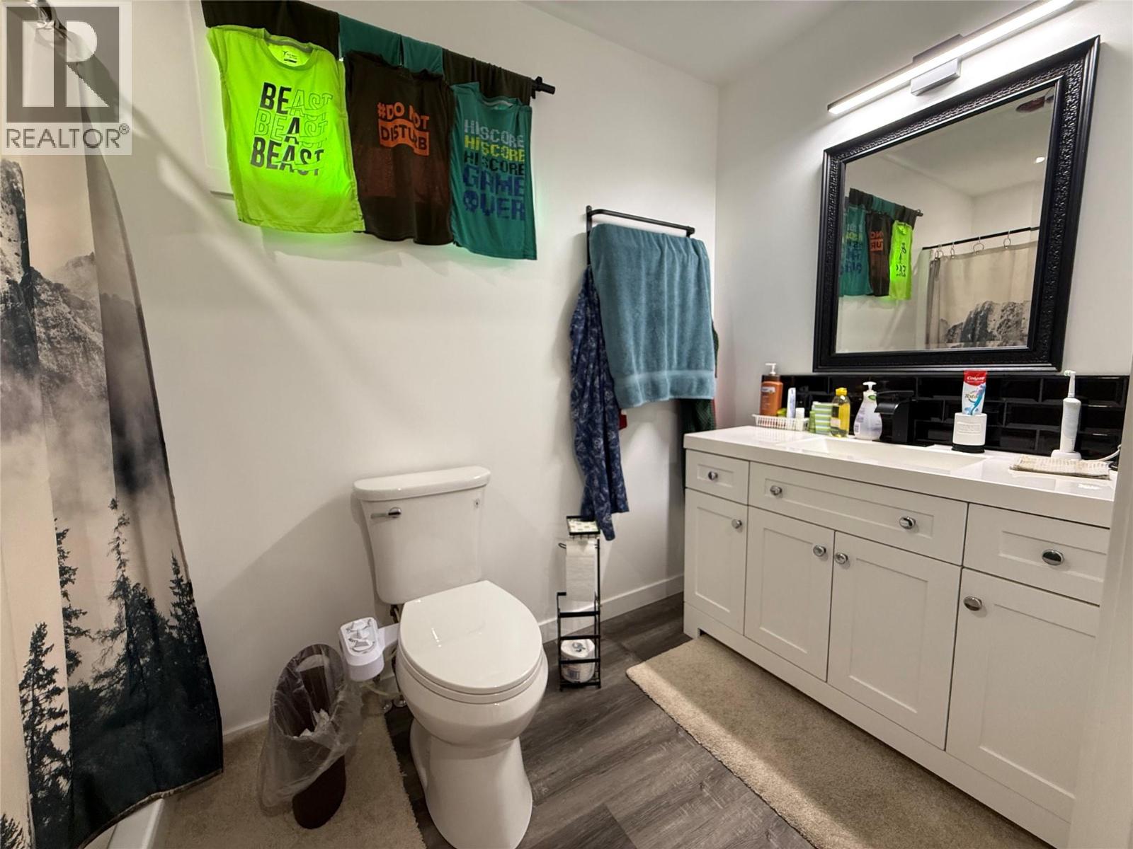 6135 12TH Street, Grand Forks