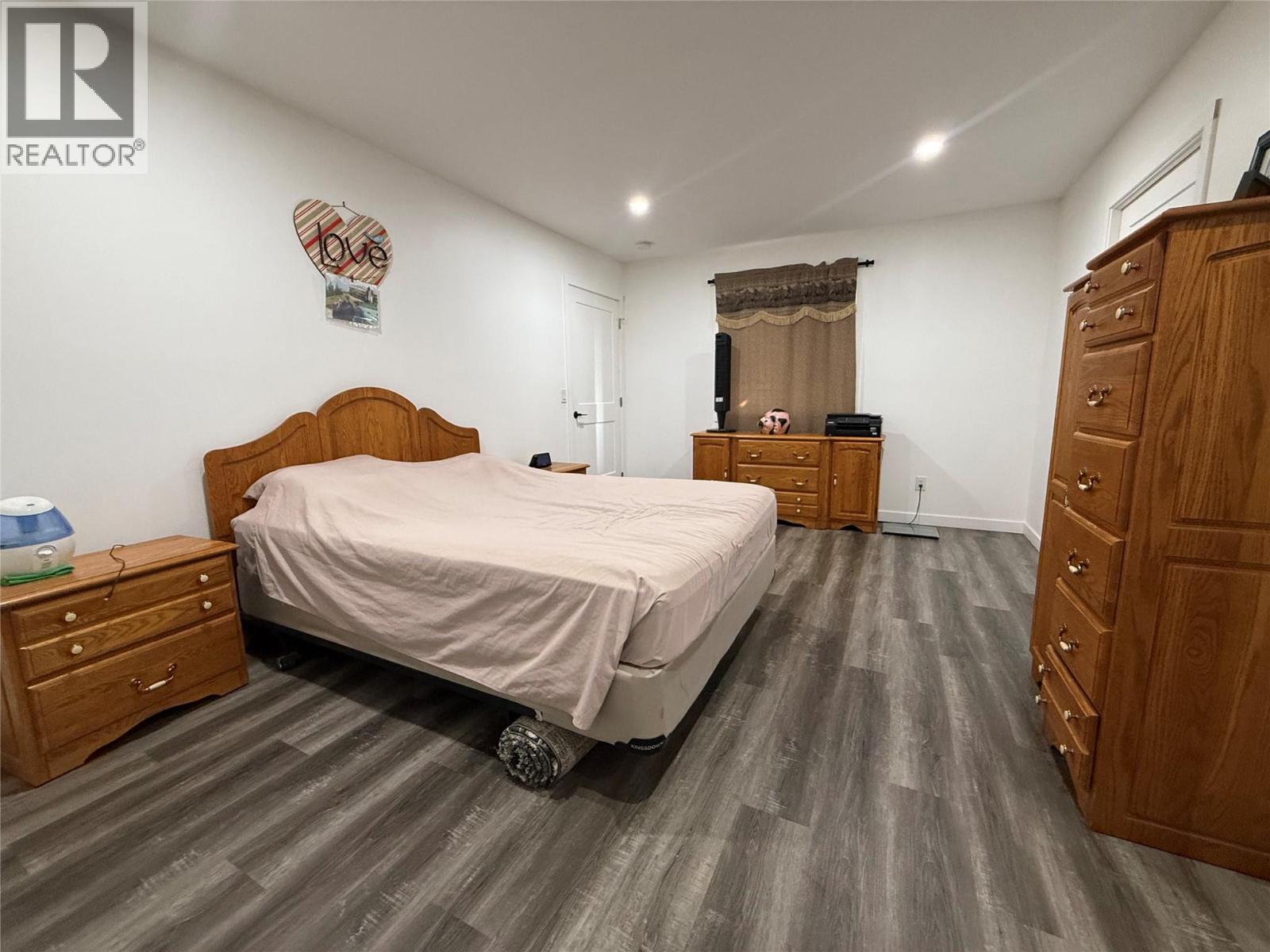 6135 12TH Street, Grand Forks