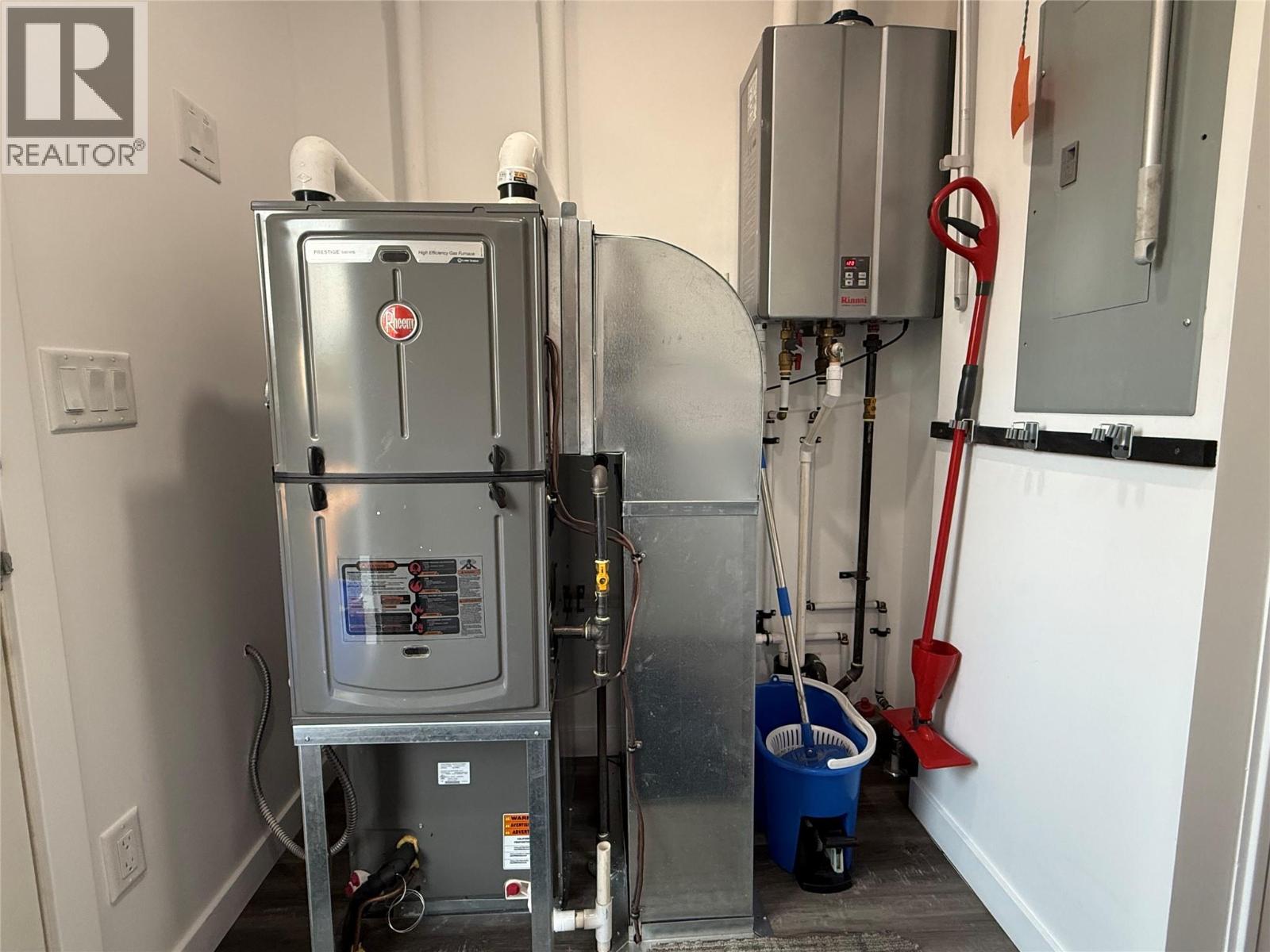 6135 12TH Street, Grand Forks