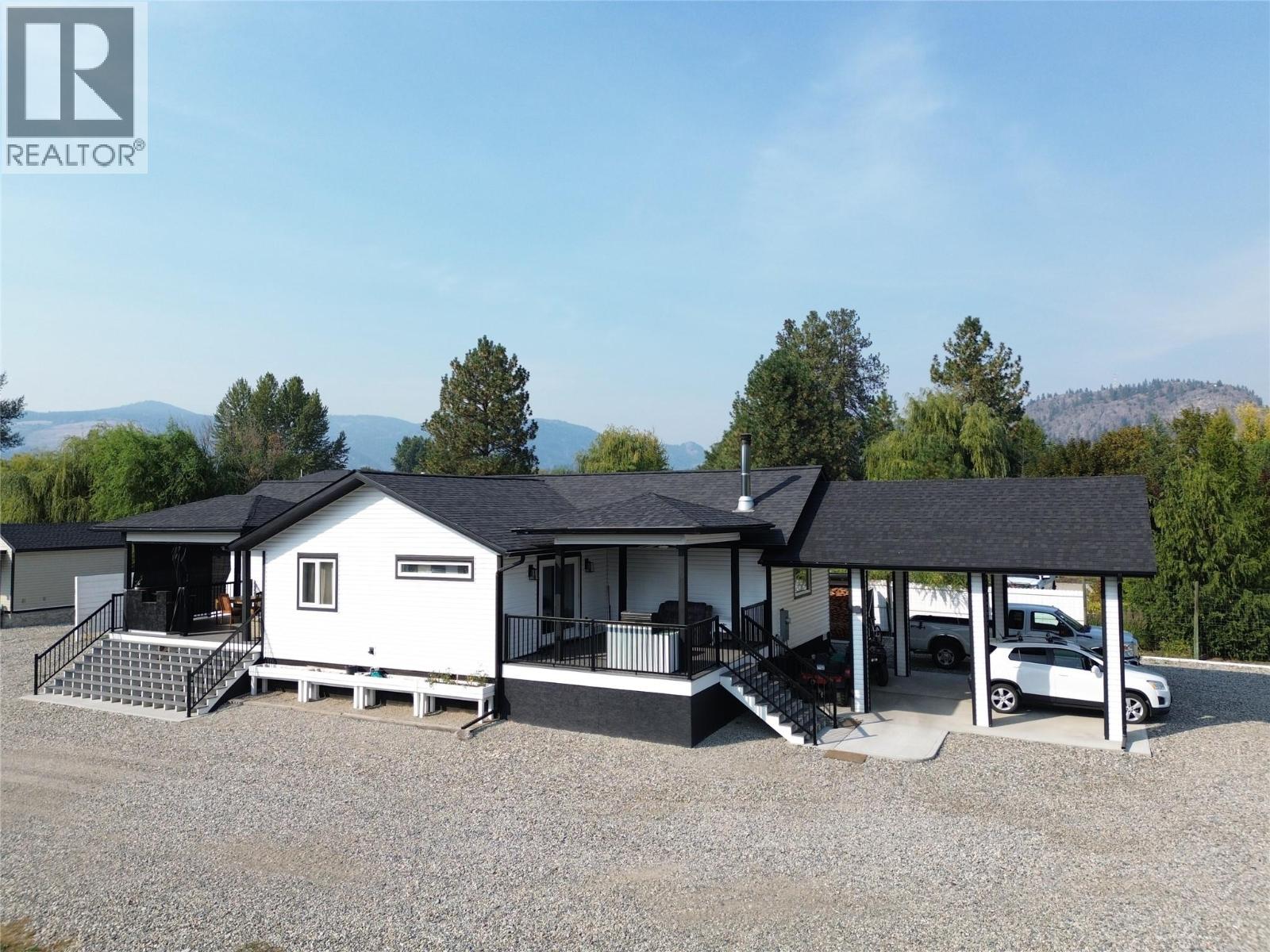 6135 12TH Street, Grand Forks