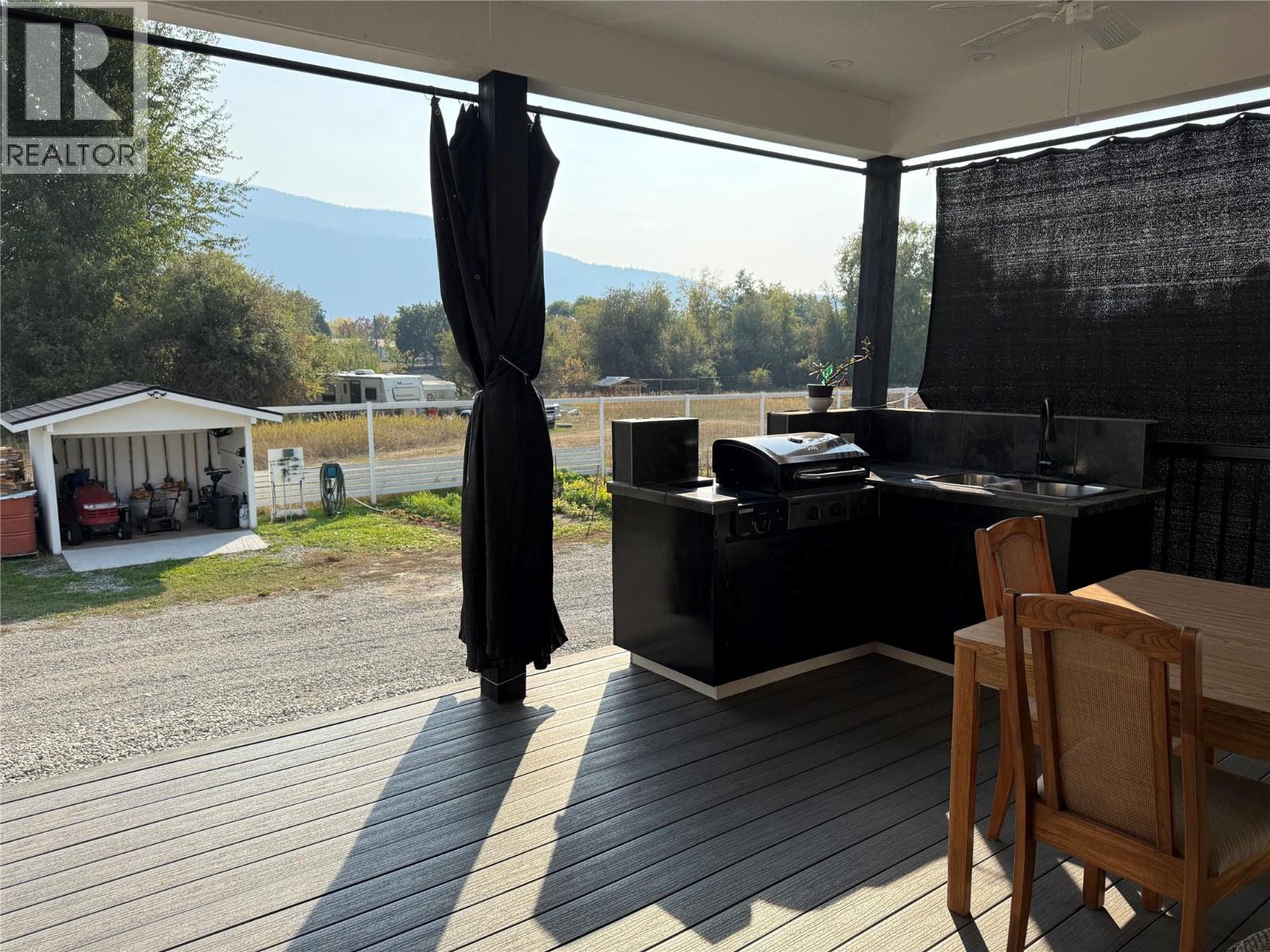 6135 12TH Street, Grand Forks