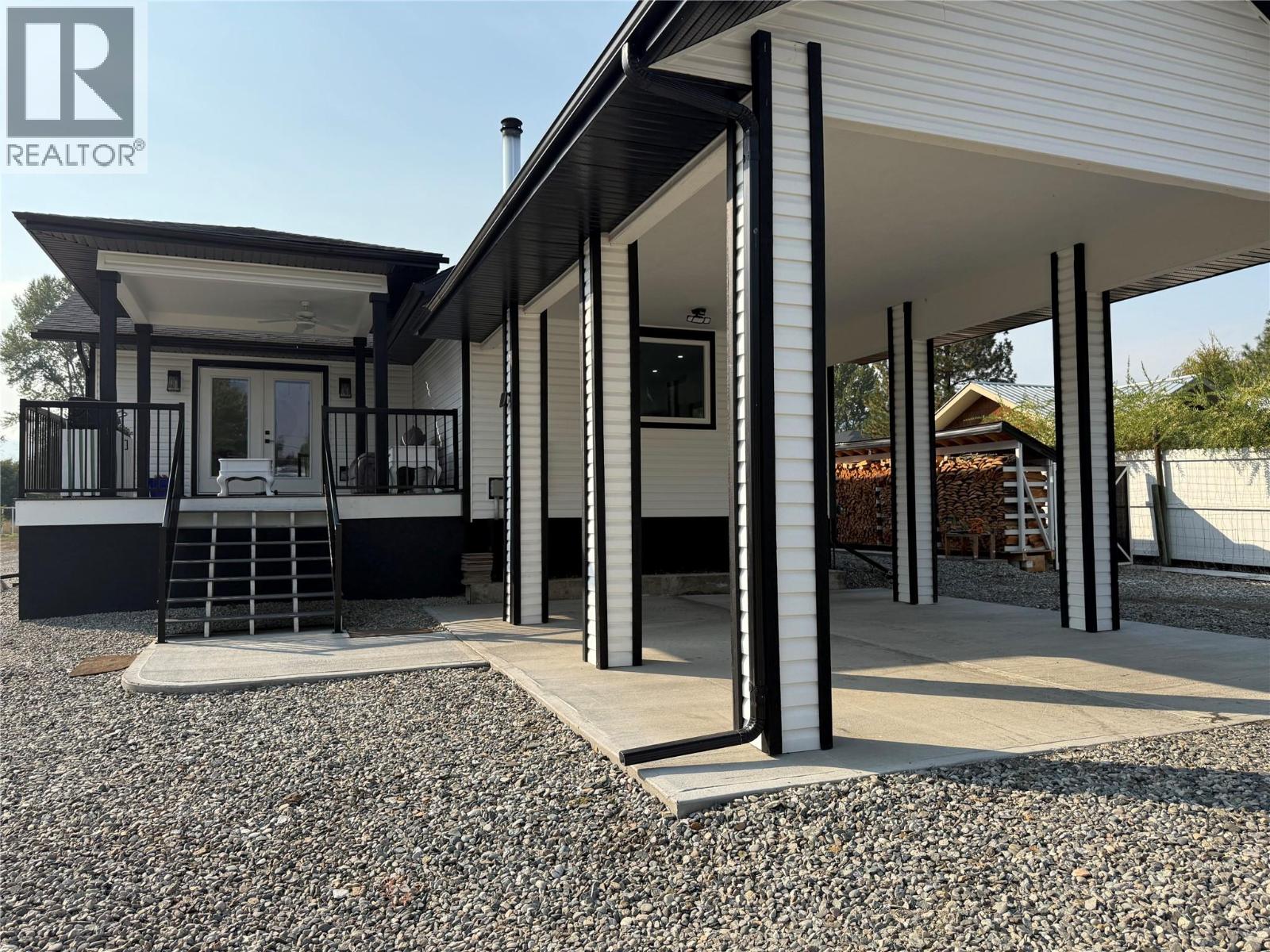 6135 12TH Street, Grand Forks