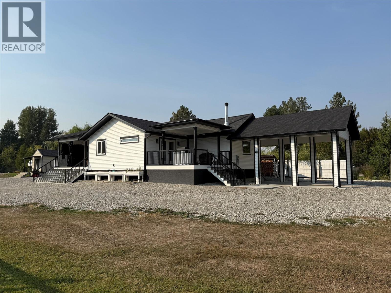 6135 12TH Street, Grand Forks