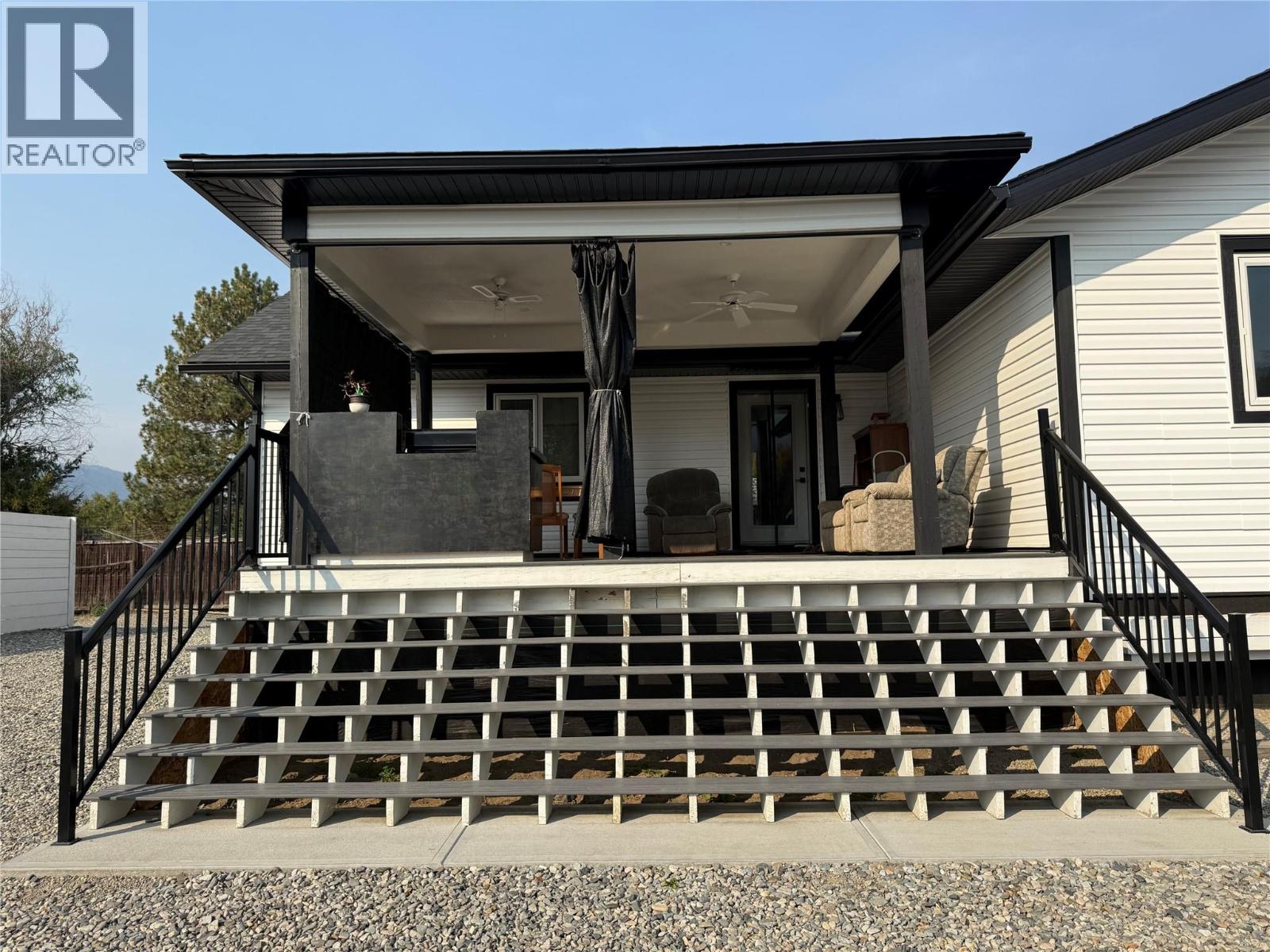 6135 12TH Street, Grand Forks