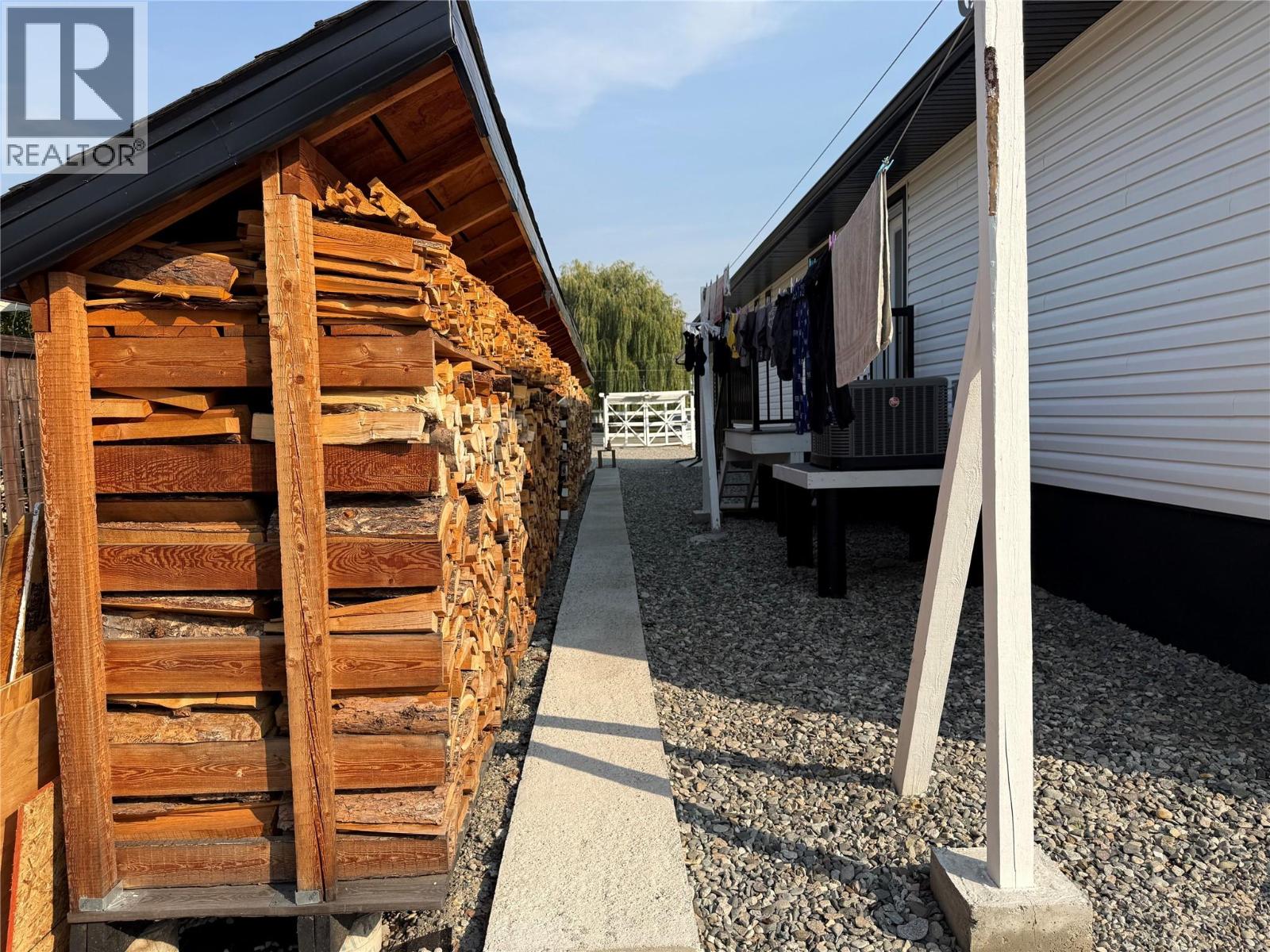 6135 12TH Street, Grand Forks