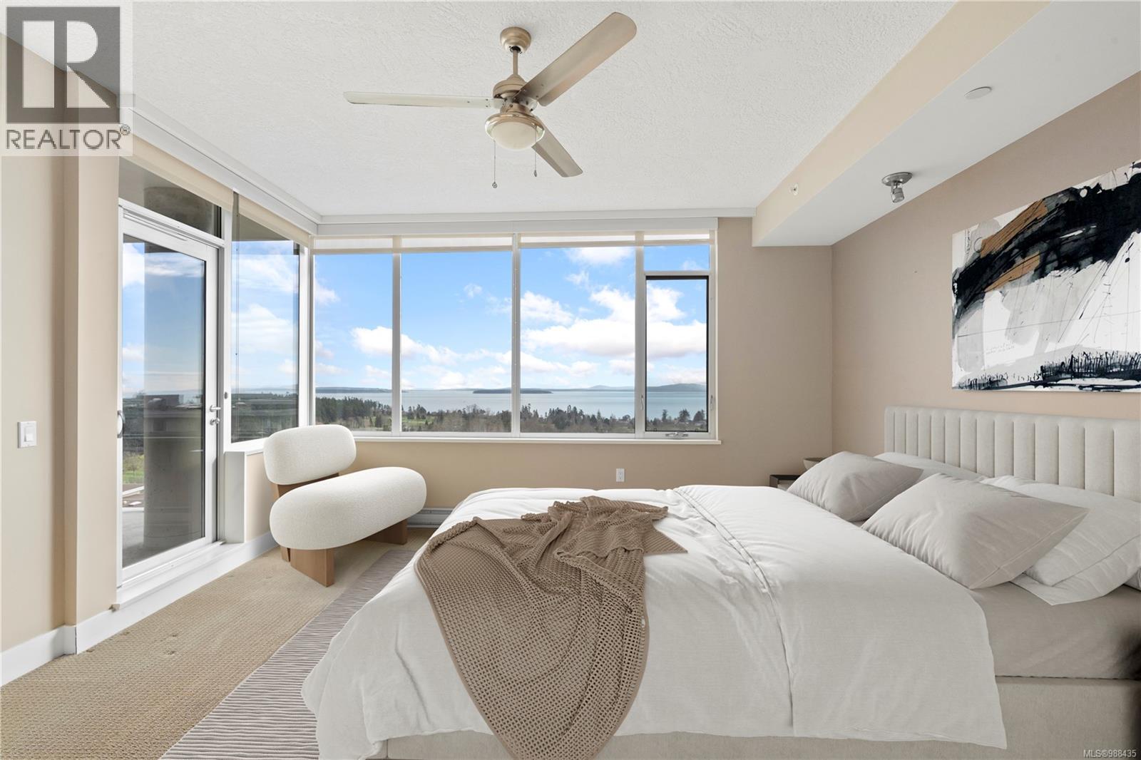 402 748 Sayward Hill Terrace, Saanich